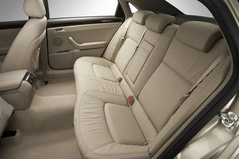 Arrival Private Transfer Melbourne Airport MEL To Melbourne City By Sedan Car - Yarra Valley Accommodation 2