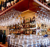 Don Dinnos - Yarra Valley Accommodation