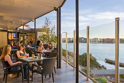 Lakes Resort Hotel - Yarra Valley Accommodation 0