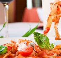 Camelot Gourmet Pizza - Yarra Valley Accommodation