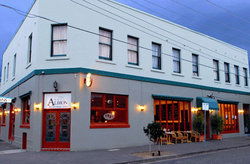 Albion Hotel Port Melbourne - Yarra Valley Accommodation 2