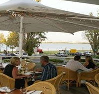 Coco's Riverside Bar  Restaurant - Yarra Valley Accommodation