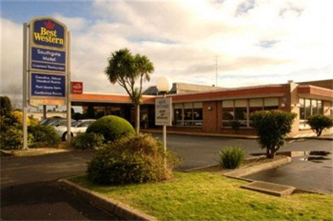 Park Hotel - Yarra Valley Accommodation 0