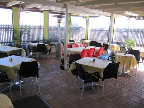 Aromas Of India Restaurant - Yarra Valley Accommodation 1