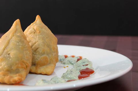 Aromas Of India Restaurant - Yarra Valley Accommodation 4
