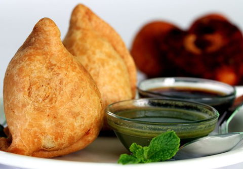 Raj Mahal Indian Restaurant - Yarra Valley Accommodation 0
