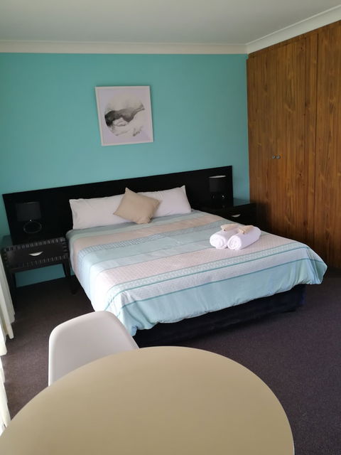 Lakeside Lodge Motel - Yarra Valley Accommodation 5