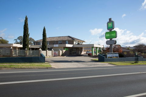Ibis Styles Orange - Yarra Valley Accommodation 2