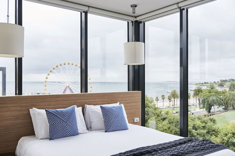 Vue Apartments Geelong - Yarra Valley Accommodation 3