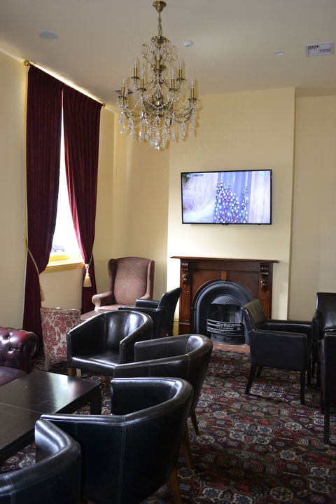 Eastern Sands City Centre - Yarra Valley Accommodation 2