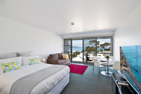 Lorne Bay View Motel - Yarra Valley Accommodation 5