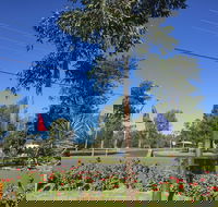 Silver Oaks Motel