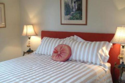 Every Man & His Dog Vineyard - Yarra Valley Accommodation 0