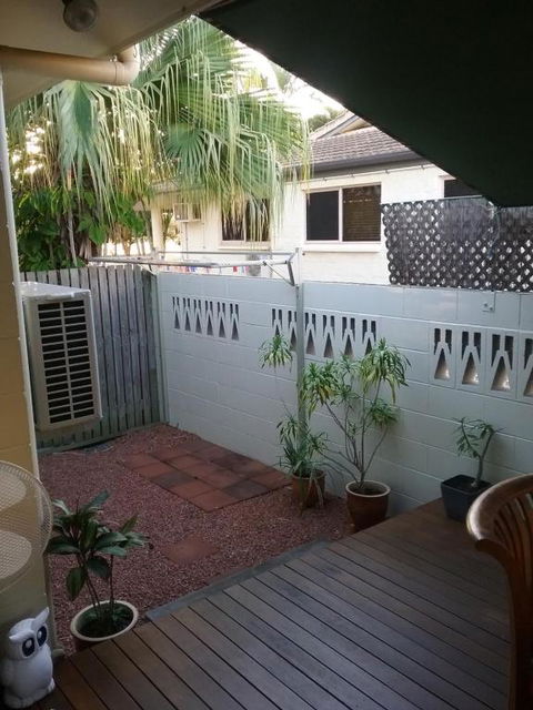 A City Retreat 2BR Apartment Reid Park Townsville - Yarra Valley Accommodation 3