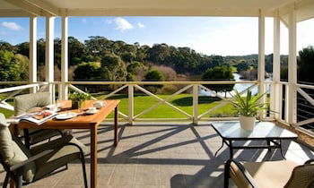 Lakeside Suites 2 - Yarra Valley Accommodation 3