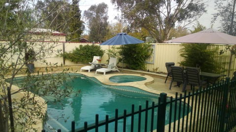 Courtsidecottage Bed & Breakfast - Yarra Valley Accommodation 2