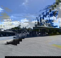 Queens Beach Motor Hotel - Yarra Valley Accommodation