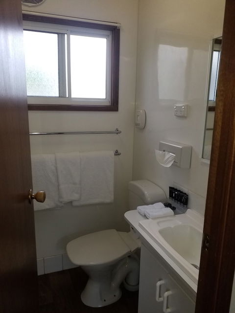 Euroa Caravan Park - Yarra Valley Accommodation 4