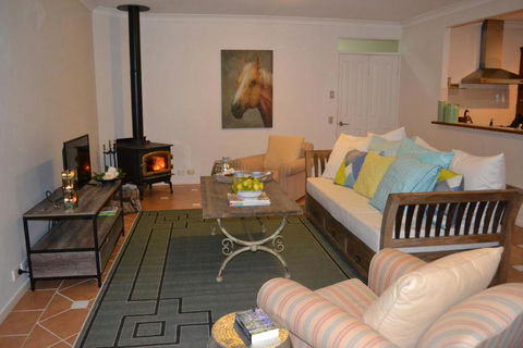 Clerevale Vacation Home - Yarra Valley Accommodation 3