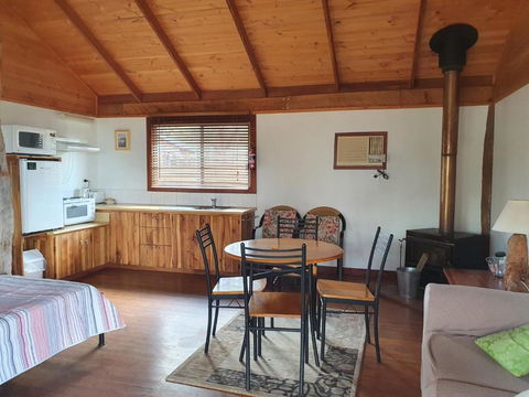 Gaddleen Grove Cottages - Yarra Valley Accommodation 1