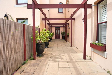 Ozone Tower - Yarra Valley Accommodation 4