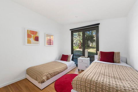 Beach & Reef - Yarra Valley Accommodation 3
