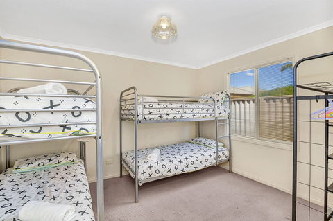 Green Reef Beach House - Yarra Valley Accommodation 2