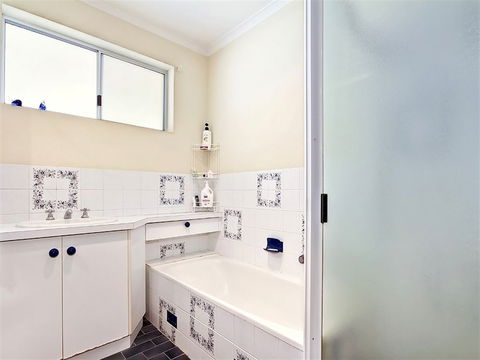 Sun & Sea - Yarra Valley Accommodation 1