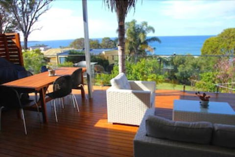 Pambula Family Beach House - Yarra Valley Accommodation 6