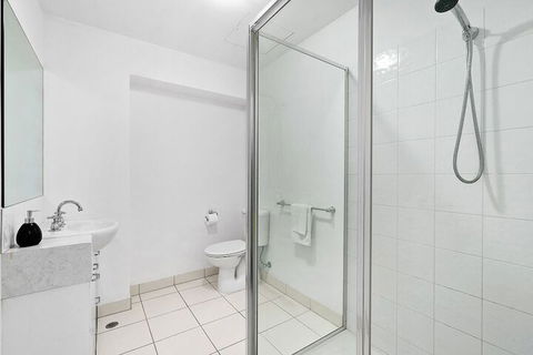 LIZZI, Melbourne Studio Apartment - Yarra Valley Accommodation 1