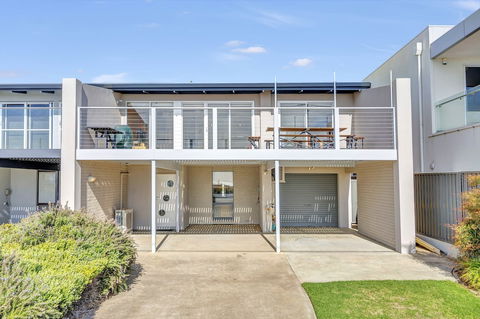 Queensland South - Yarra Valley Accommodation 0