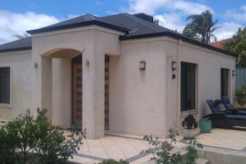 Lake Estate Stay - Yarra Valley Accommodation 0