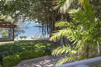 Picnic Bay Apartments Unit 3 - Yarra Valley Accommodation 2