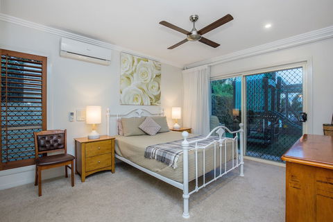 Lakehouse Family Oasis - Yarra Valley Accommodation 6