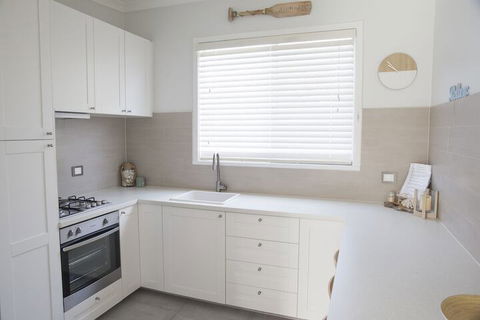 Salty Shack Lancelin - Yarra Valley Accommodation 5
