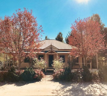Autumn Beauty 4 - Yarra Valley Accommodation 0