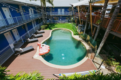 Bounce Cairns - Yarra Valley Accommodation 3