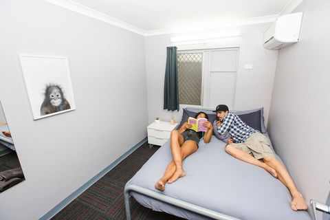 Mad Monkey Backpackers Waterfront - Yarra Valley Accommodation 2