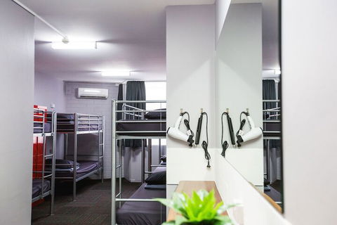Mad Monkey Backpackers Waterfront - Yarra Valley Accommodation 5