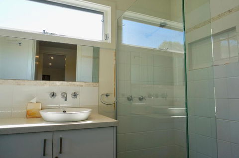 Sand Dunes - Yarra Valley Accommodation 1