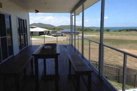 The Beach House - Yarra Valley Accommodation 0
