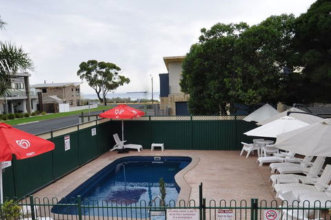 Dylene Caravan Park - 2 Br Family Cabin With Air - Yarra Valley Accommodation 2