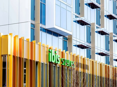 Ibis Styles East Perth - Yarra Valley Accommodation 1