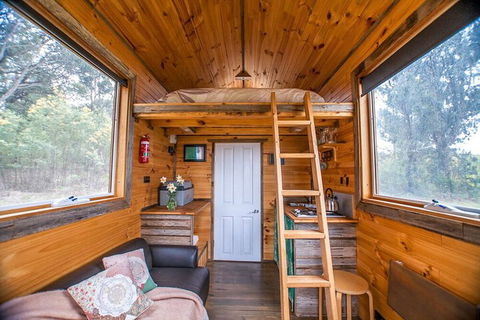 Double Oaks Tiny House - Yarra Valley Accommodation 4