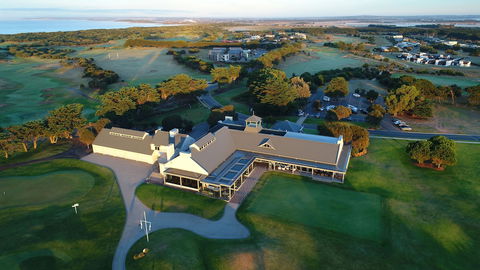 13th Beach Golf Lodges - Yarra Valley Accommodation 3