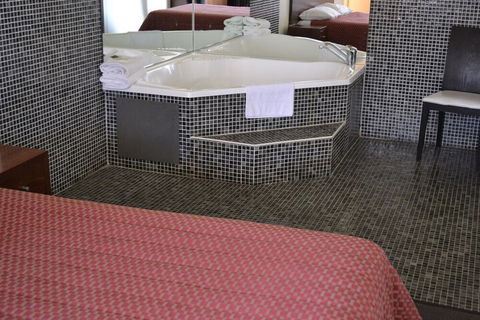 Sphinx Hotel Motel - Yarra Valley Accommodation 7