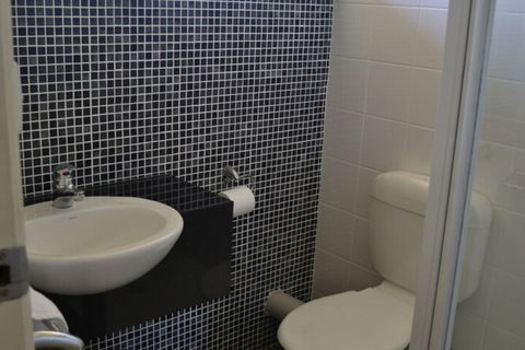 Sphinx Hotel Motel - Yarra Valley Accommodation 5