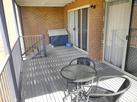 LIFES A BEACH - Yarra Valley Accommodation 6