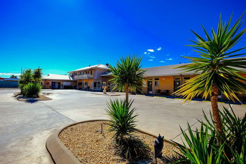 Club Motor Inn - Yarra Valley Accommodation 1