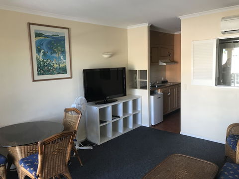 Villa Vaucluse Apartments Of Cairns - Yarra Valley Accommodation 3